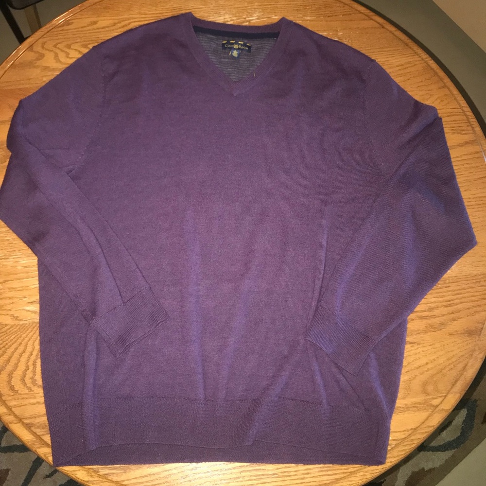 Club Room V neck sweater